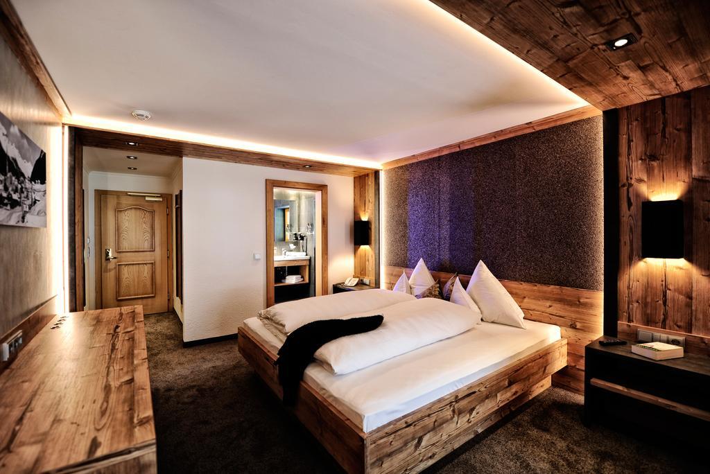 Hotel Fatlar Ισγκλ Εξωτερικό φωτογραφία