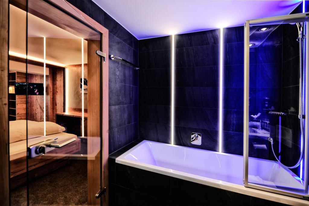 Hotel Fatlar Ισγκλ Εξωτερικό φωτογραφία