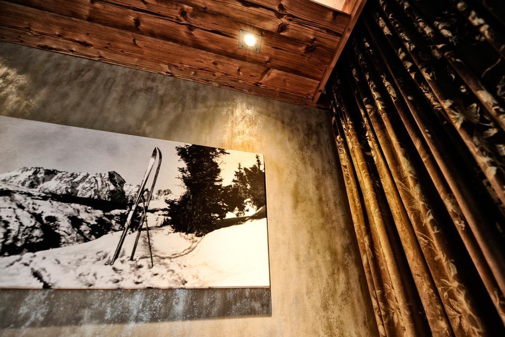 Hotel Fatlar Ισγκλ Εξωτερικό φωτογραφία